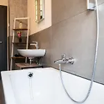Appartement Fioranza Komfortable, Stilvolle Fuer 6 Personen *