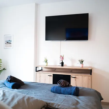 Apartment #412 Komfortable, Stilvolle Fuer 6 Personen Muelheim an der Ruhr